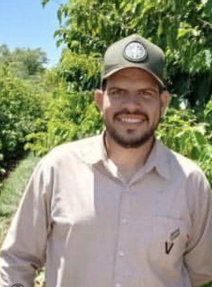 Consultor agrônomo da Villa Verde Agro